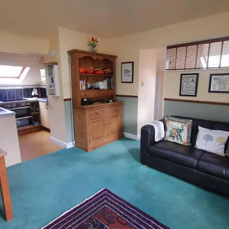 Rose Cottage, Meathop Holiday home *