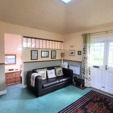Дом отдыха Rose Cottage, Meathop